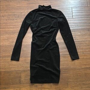 Elegant Black Long-Sleeve Dress